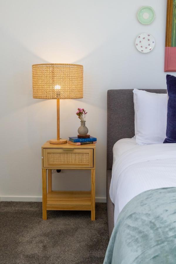 Modern Townhouse Cashel Street 2 Bed 2 Bath Apartment Christchurch Bagian luar foto
